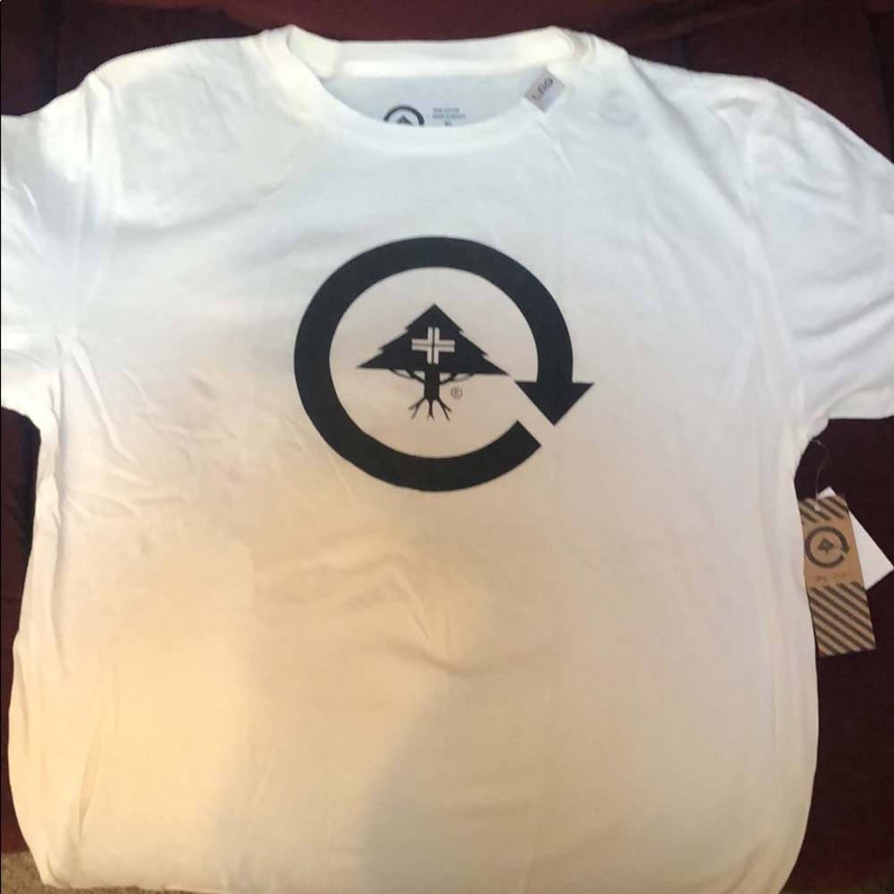 LRG t shirt